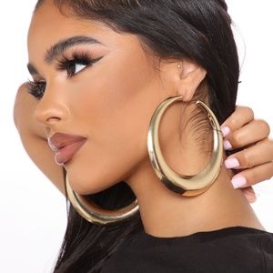 Extra Large Gold Hoop Earrings NWT